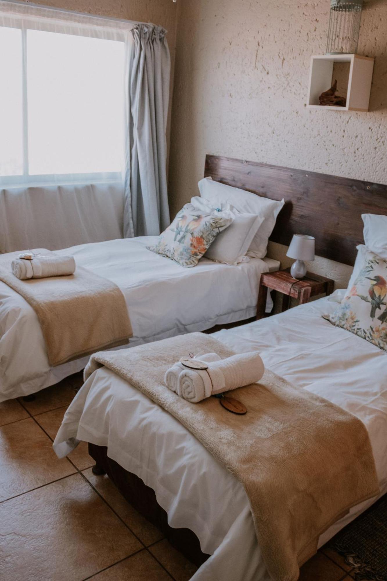 White Linen Guesthouse Tierpoort Dış mekan fotoğraf