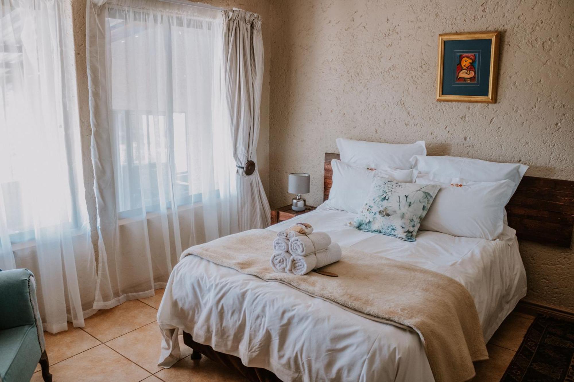 White Linen Guesthouse Tierpoort Dış mekan fotoğraf